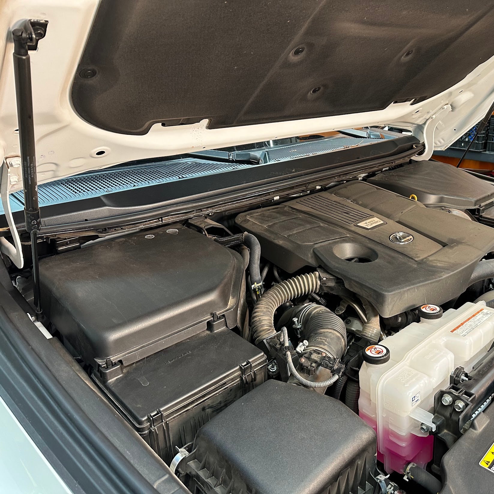 Lexus GX550 Garmin PowerSwitch Ready To Run Kit