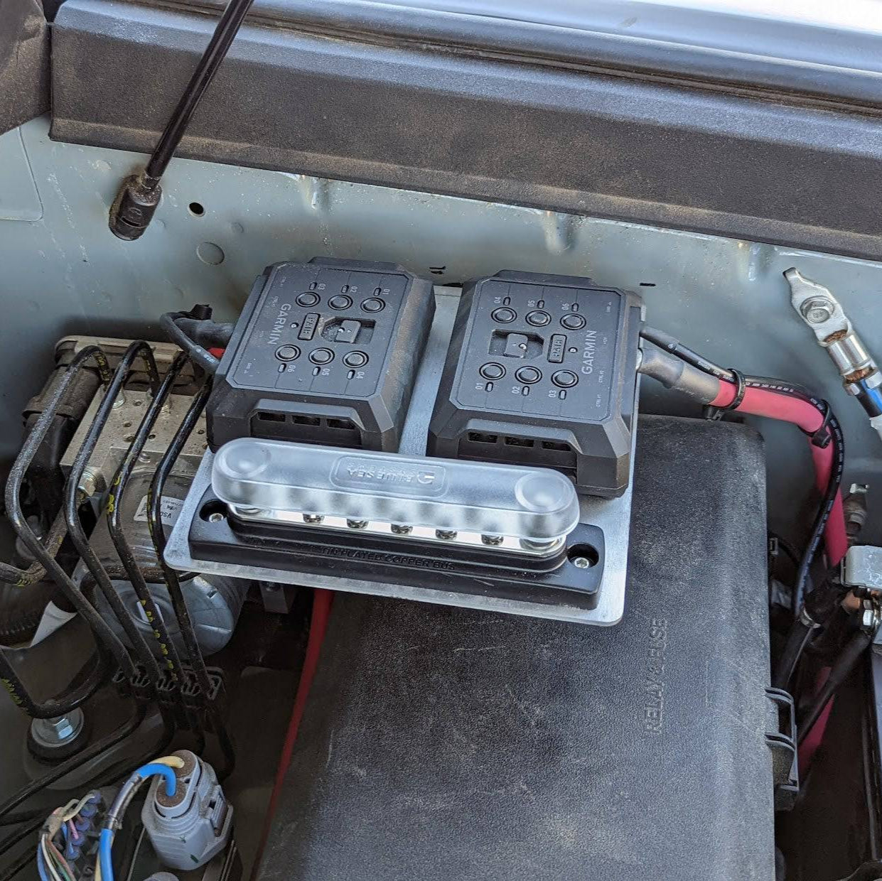 Toyota Dual Garmin PowerSwitch Ready To Run Kit - Blaze Off-Road