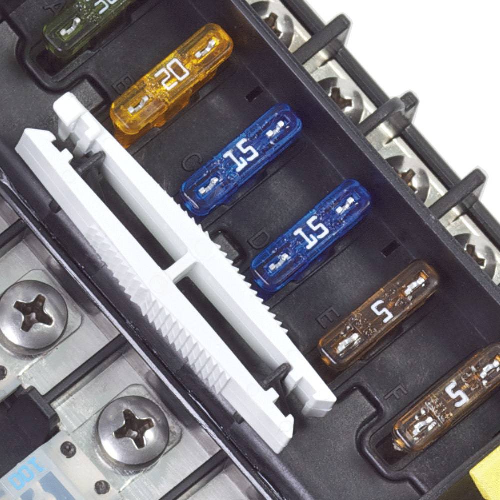 SafetyHub 150 Fuse Block - Blaze Off-Road