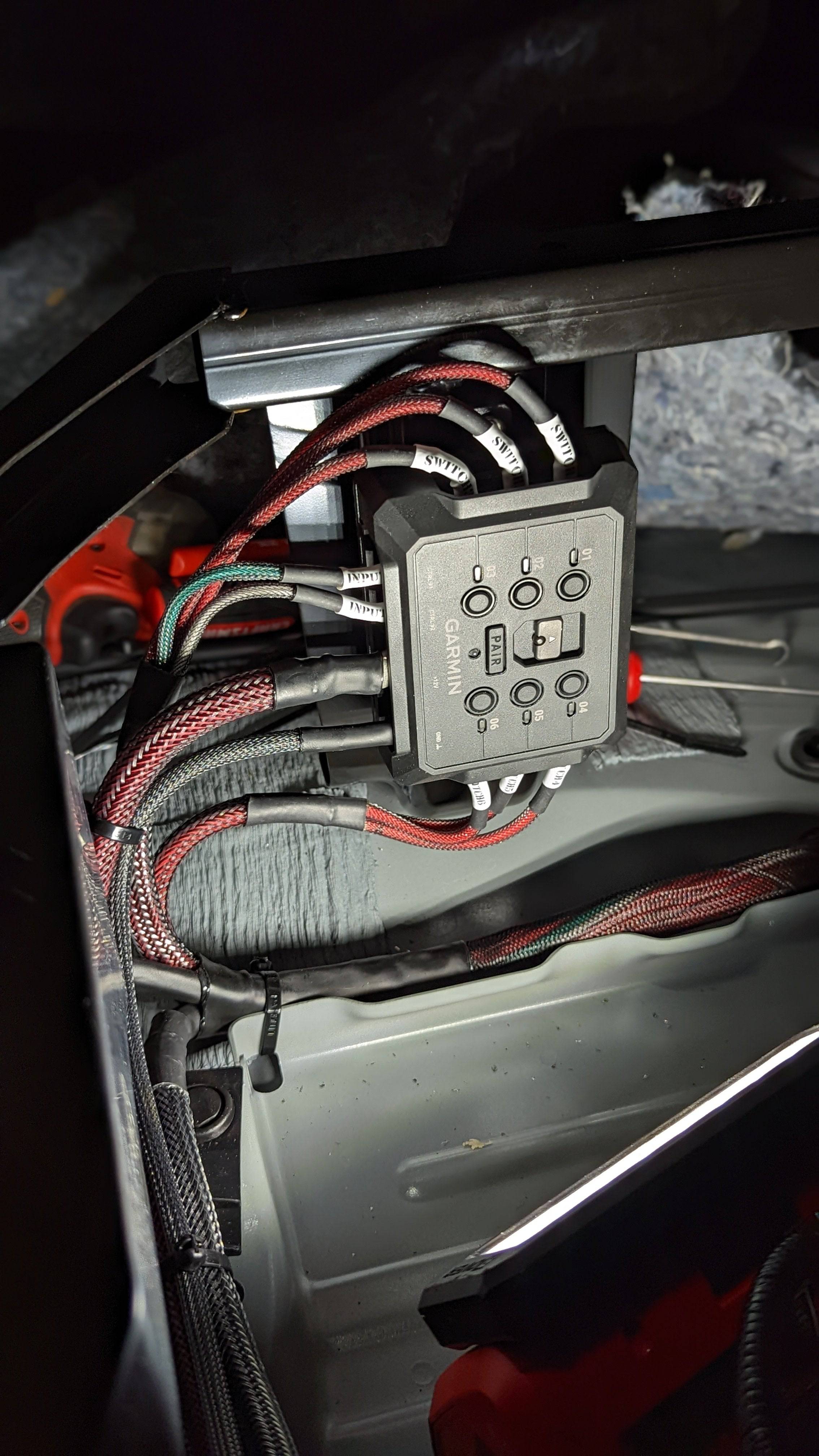 Garmin PowerSwitch™ - Blaze Off-Road