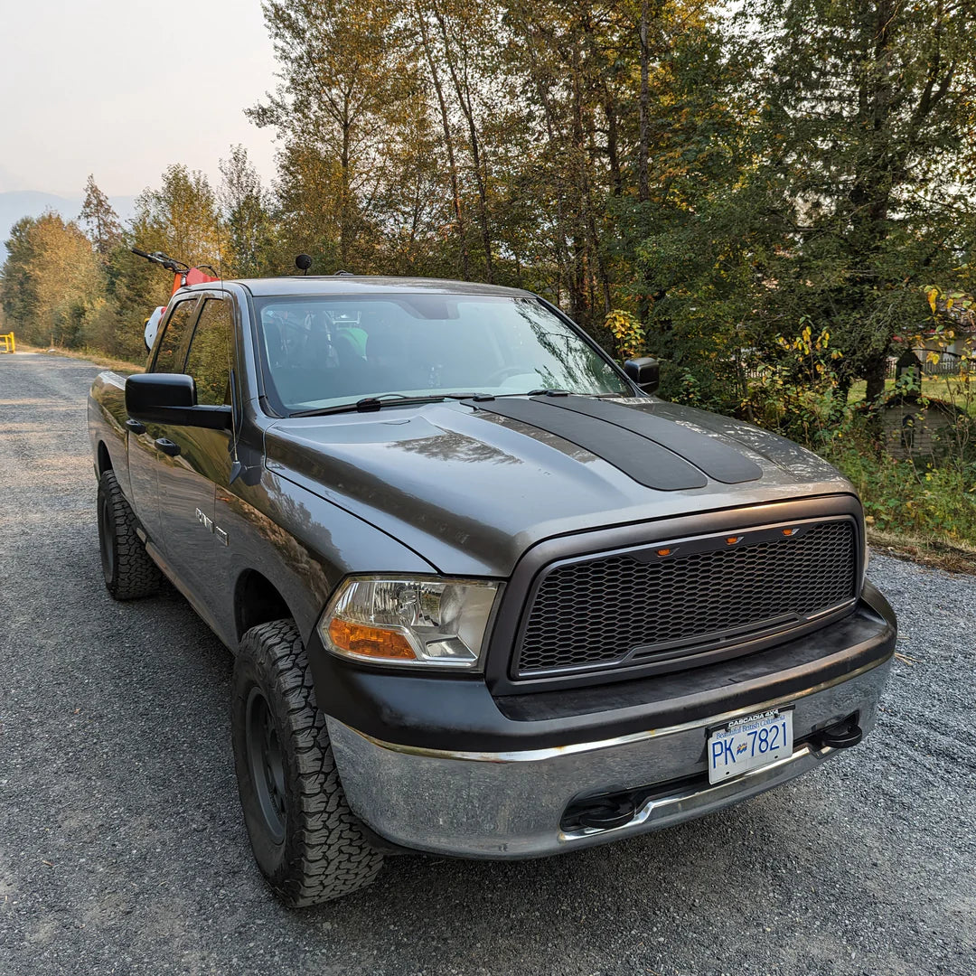 RAM 1500 4TH GEN (2009-2018) VSS SYSTEM™ - 60 WATT HOOD SOLAR PANEL (TWIN 30 WATT SYSTEM) - Blaze Off-Road