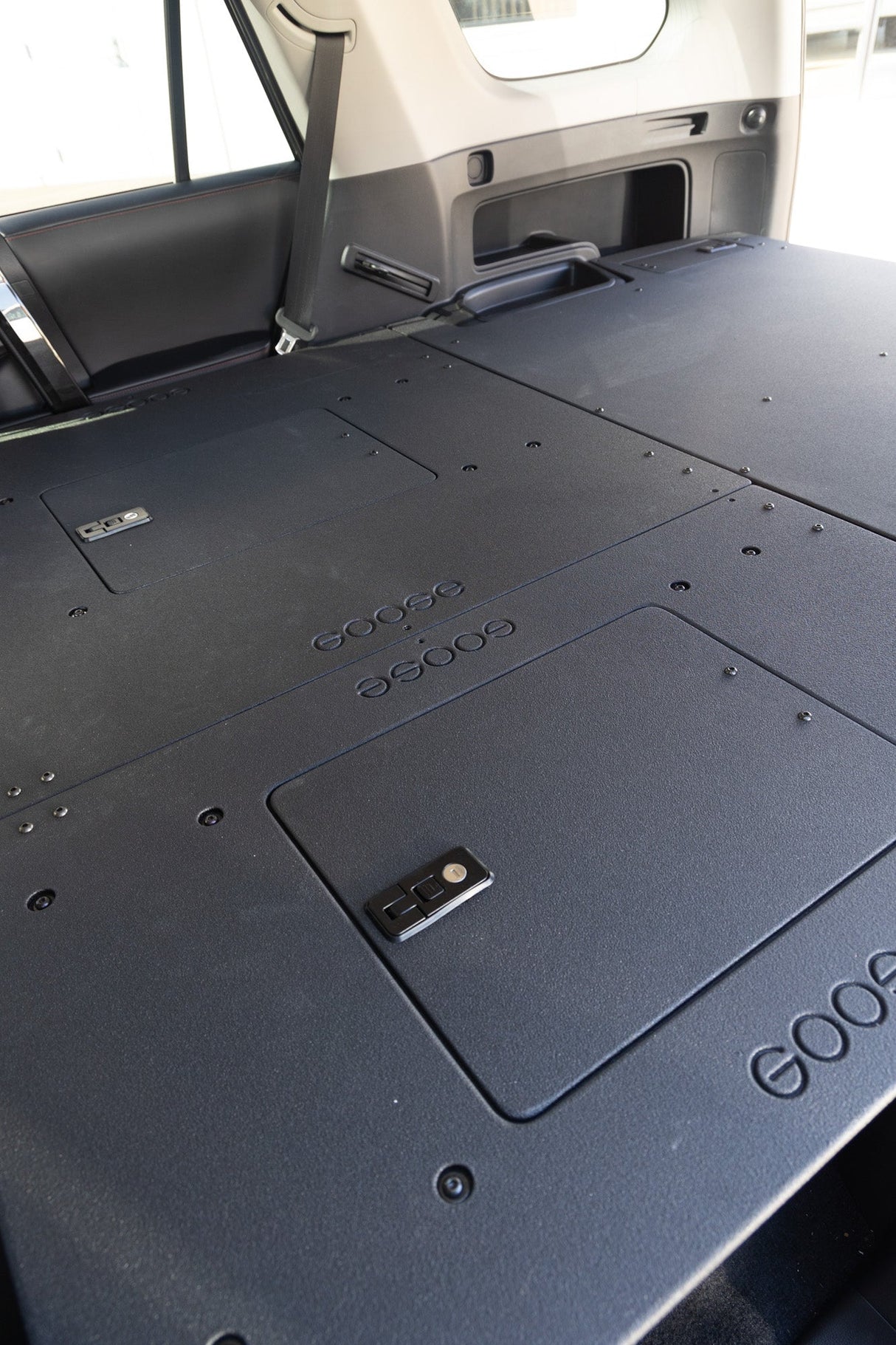 Goose Gear Stealth Sleep and Storage Package with Fitted Top Plate for Toyota 4Runner 2010-Present 5th Gen.